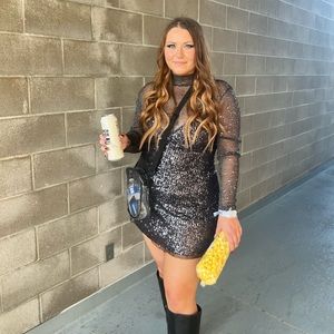 Free People Sequin silver/black, gorgeous mini dress